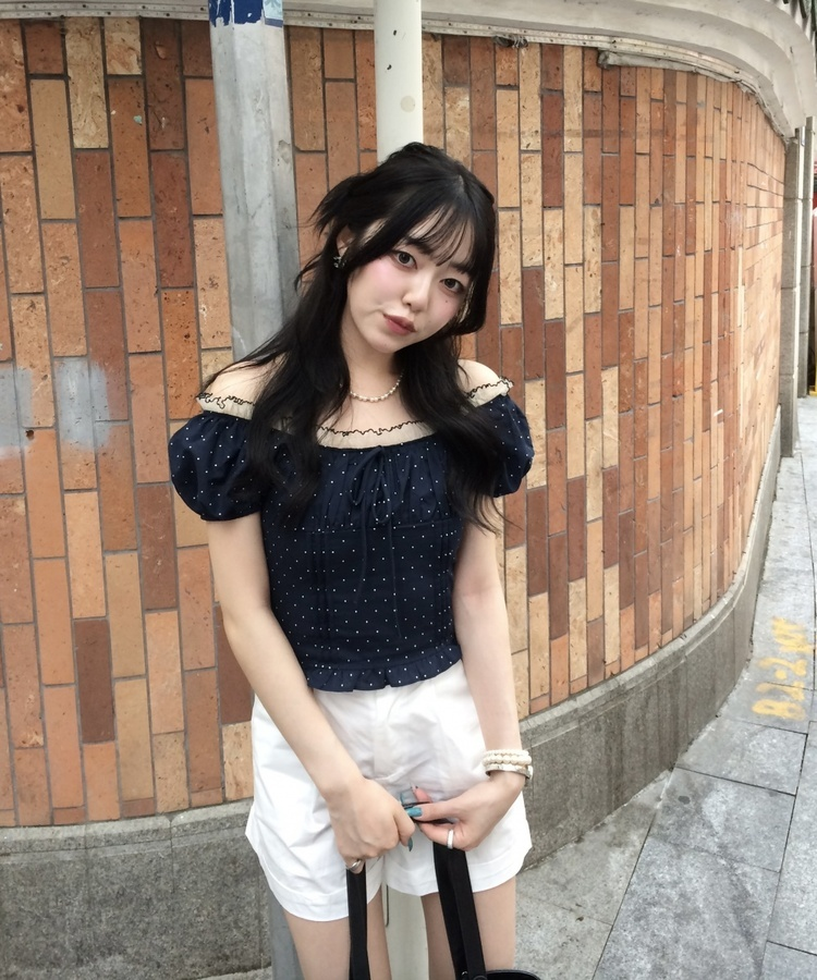 【シュシュ付き】ドットクロップブラウス NAVY