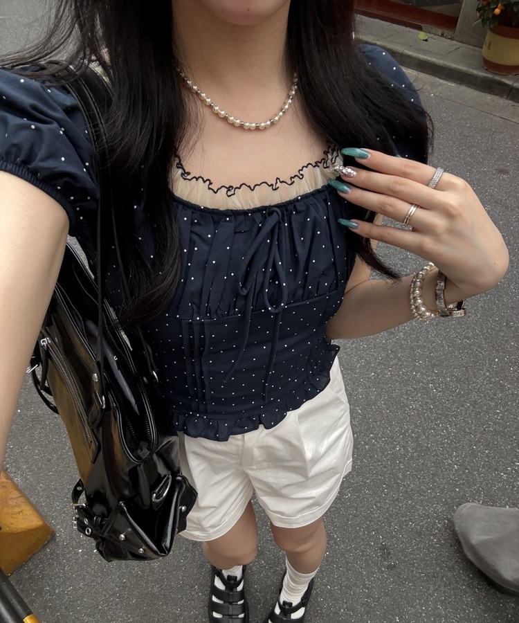 【シュシュ付き】ドットクロップブラウス NAVY