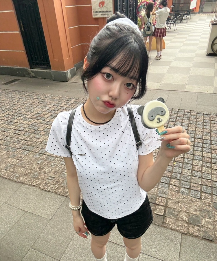 【❤️MADE】【シュシュ付き】クロップ丈ドッドTシャツ WHITE