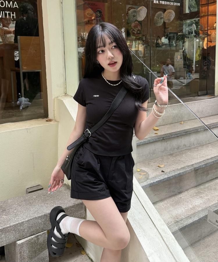 【❤️MADE】ペンダント半袖Tシャツ BLACK