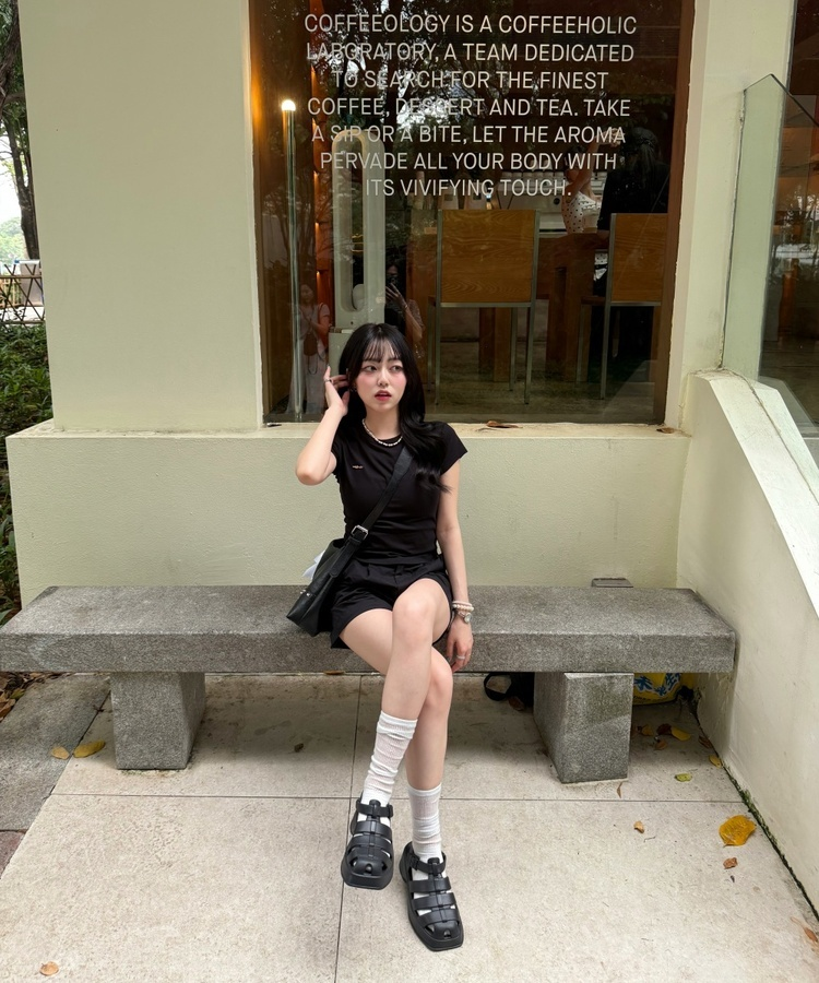 【❤️MADE】ペンダント半袖Tシャツ BLACK