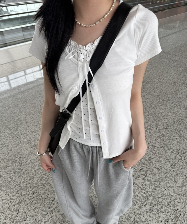 レイヤード風リボンカーデトップス WHITE