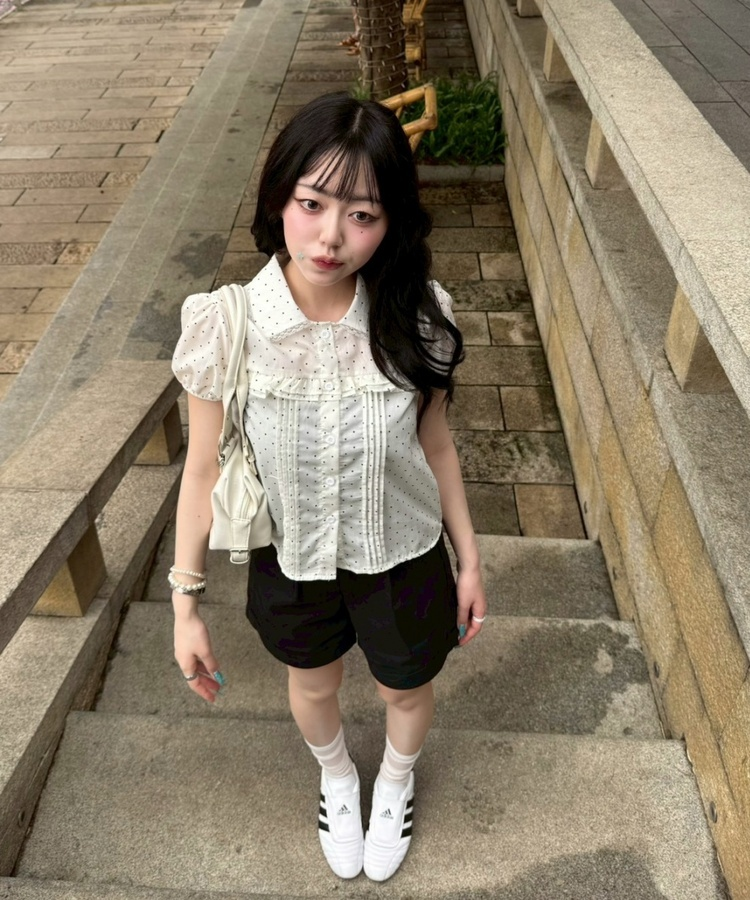 ガーリーフリルピンタックブラウス BLACK