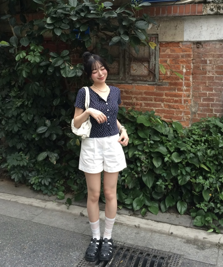 フラワーパターン半袖カーディガン NAVY