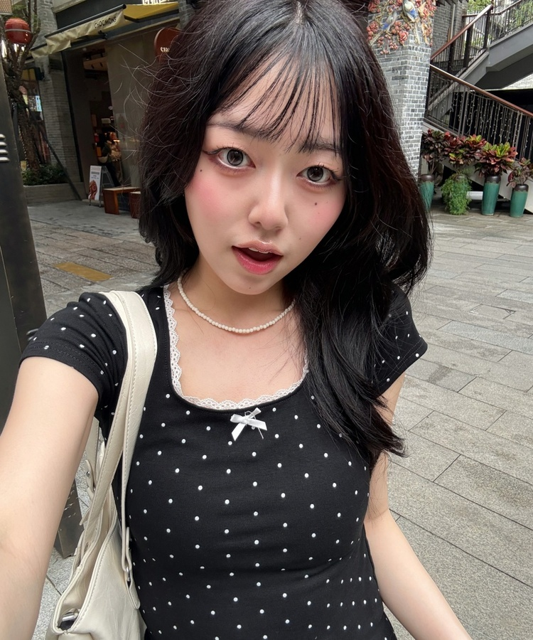ドットリボンレースTシャツ BLACK