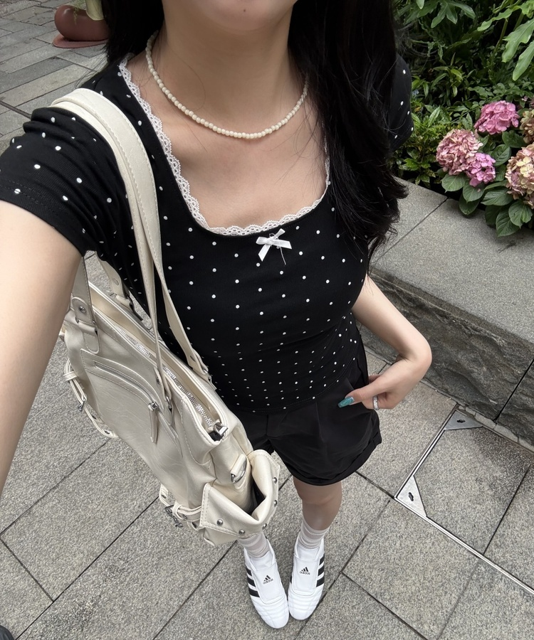 ドットリボンレースTシャツ BLACK
