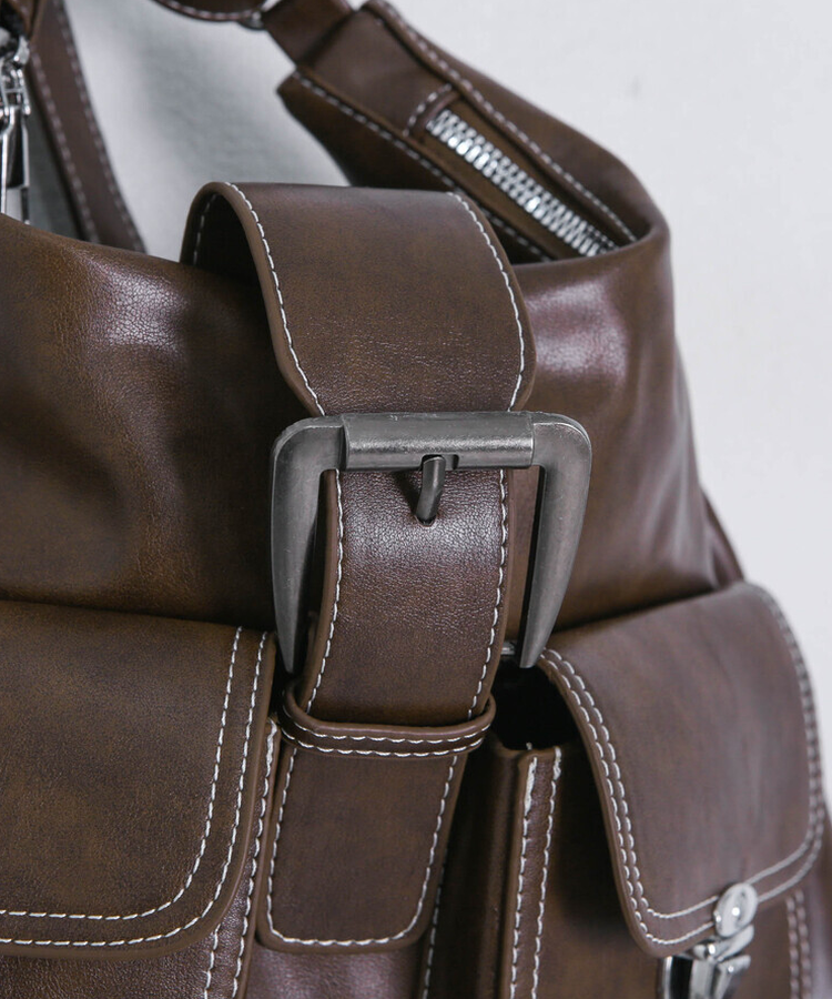 ベルトレザーショルダー2wayバッグ