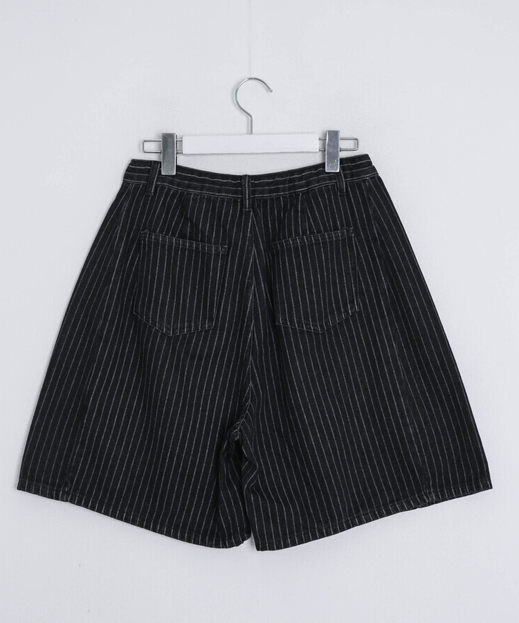 ストライプバミューダパンツ