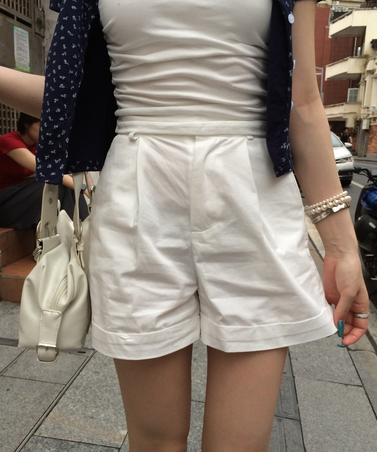 デイリーショートパンツ IVORY