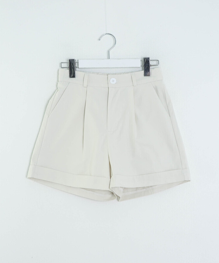 デイリーショートパンツ
