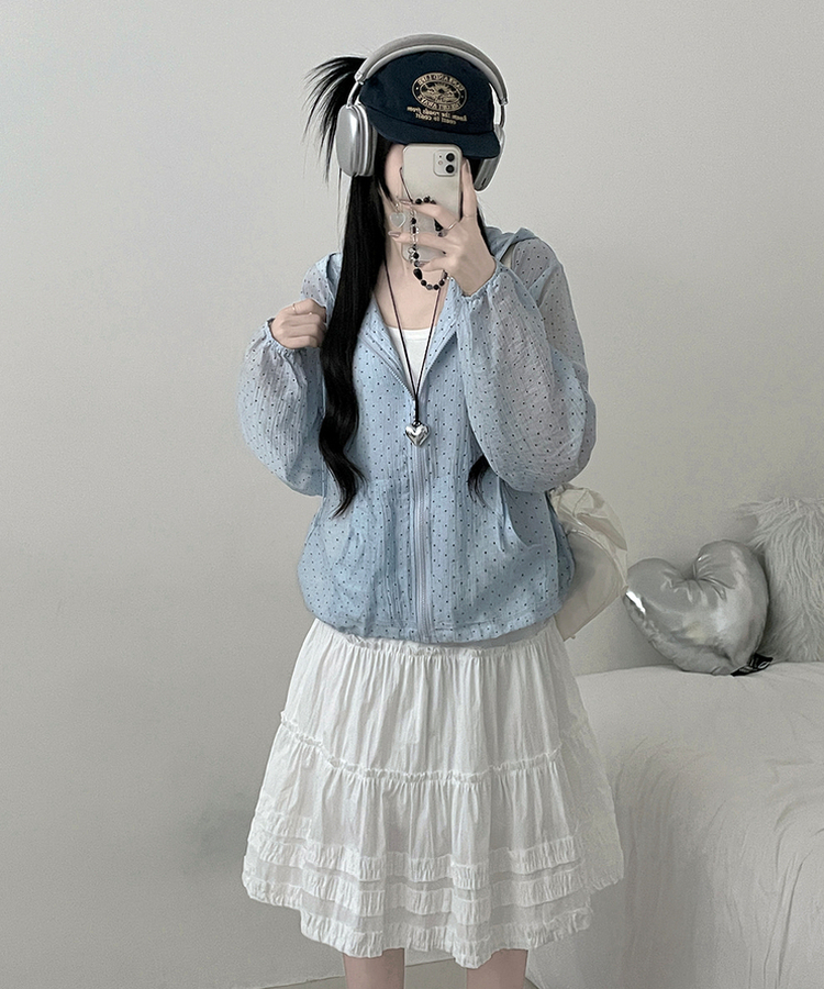 ドットレースシースルーフードウィンドブレーカー SKY BLUE