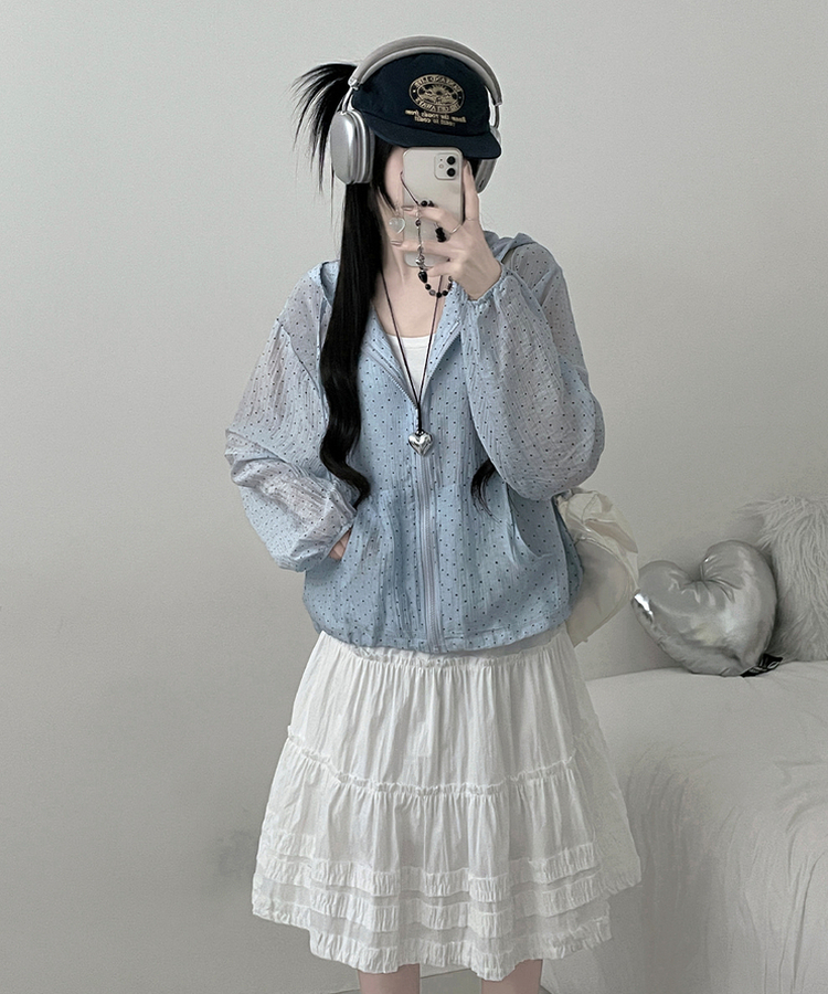 ドットレースシースルーフードウィンドブレーカー SKY BLUE