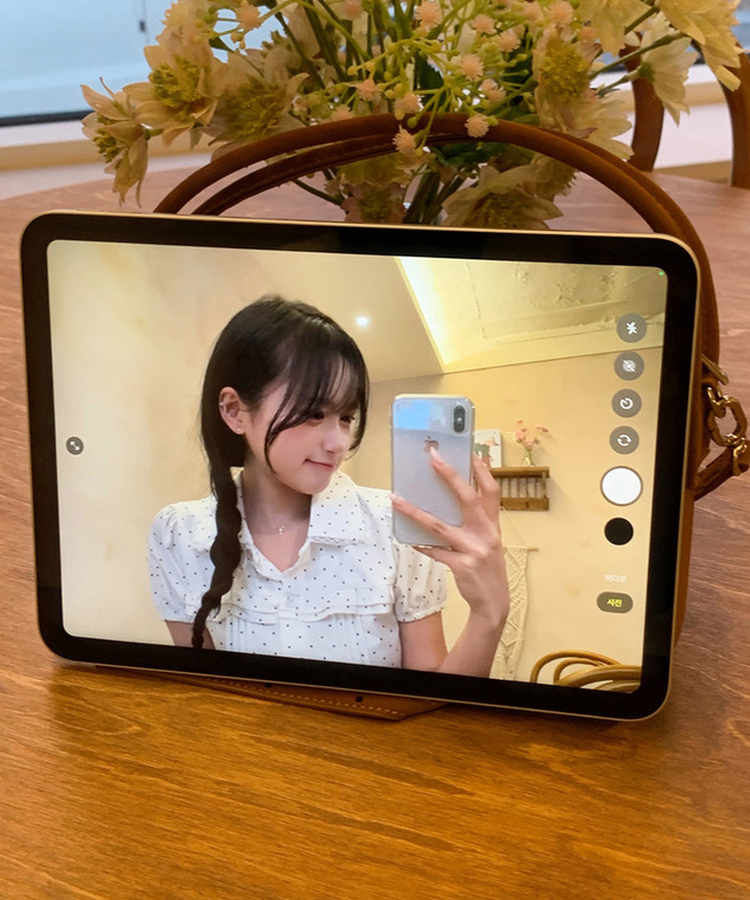 フリルレース半袖ブラウス DOTTED