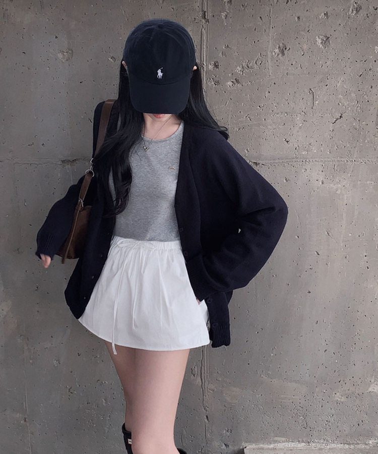 여름내내 교복 반팔티 보장온유MADE 도브 팬던트 라운드넥 스탠다드핏 베이직 반팔티