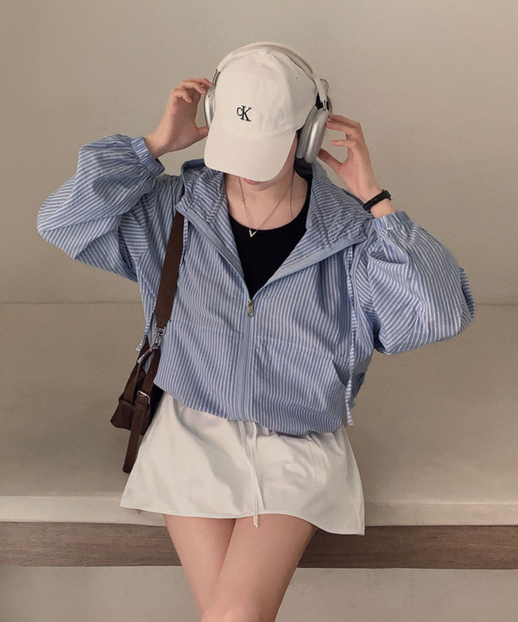 여름내내 교복 반팔티 보장온유MADE 도브 팬던트 라운드넥 스탠다드핏 베이직 반팔티