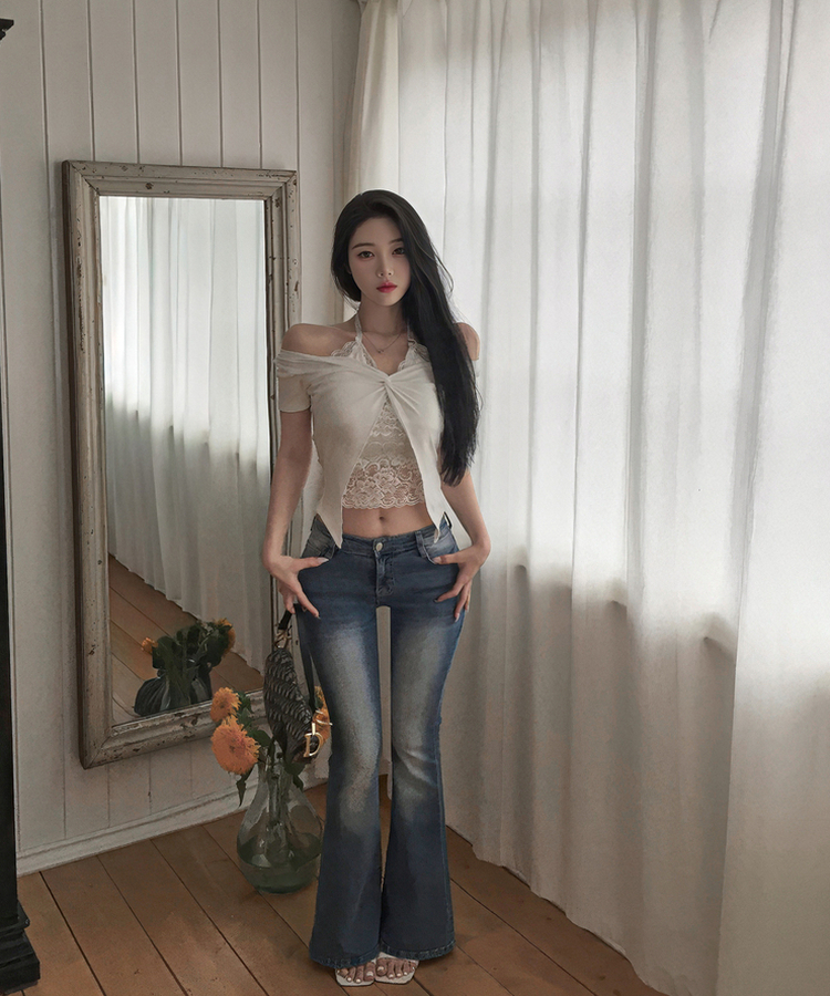 ロウライズブーツカットジーンズ MID DENIM