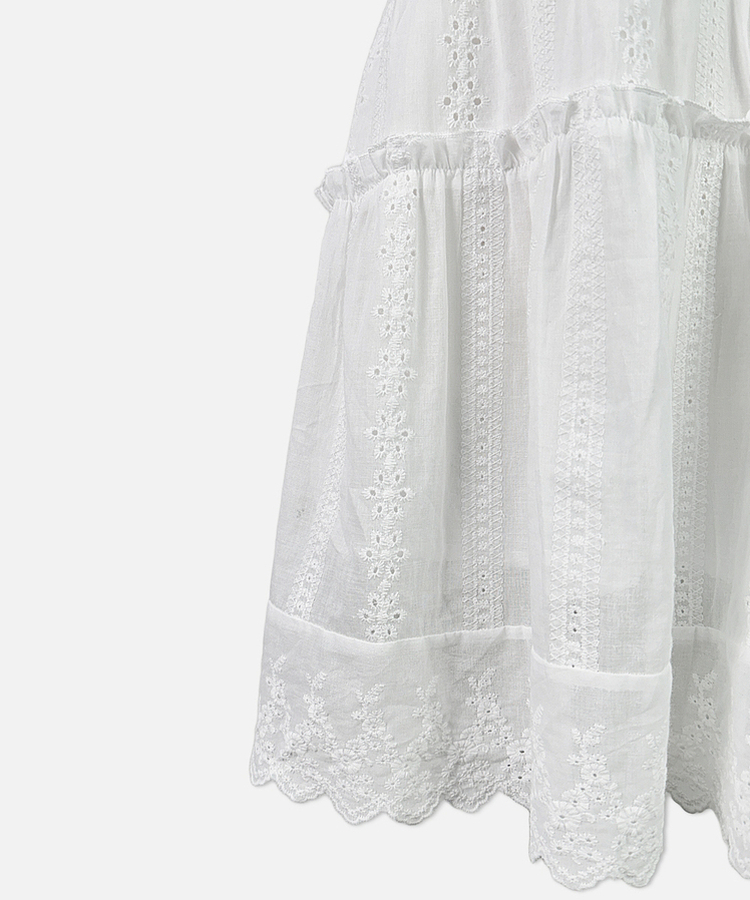 フリルパンチングキャミソールワンピース