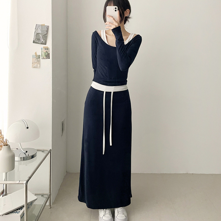 【SET】レイヤードオフショルトップス＋バンドロングスカート NAVY