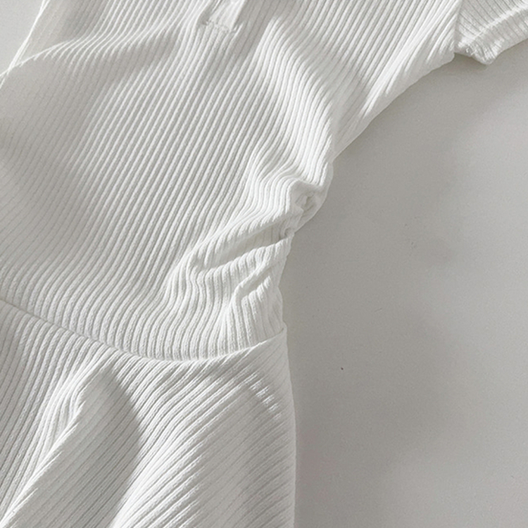 フレアスリムミニヘンリーネックワンピース