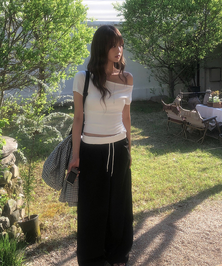 スリムワンショルダー半袖Tシャツ IVORY