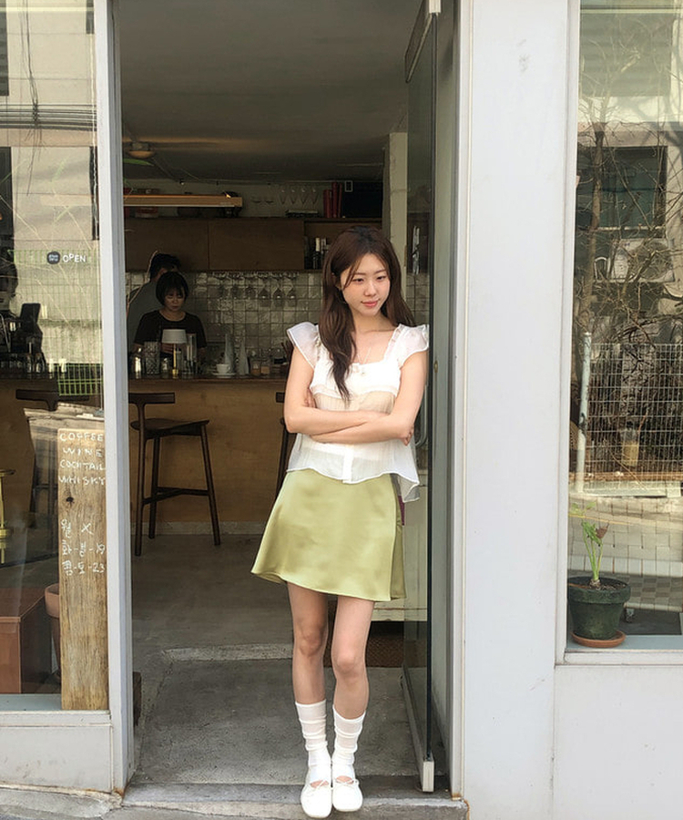 サテンミニフレアスカート OLIVE