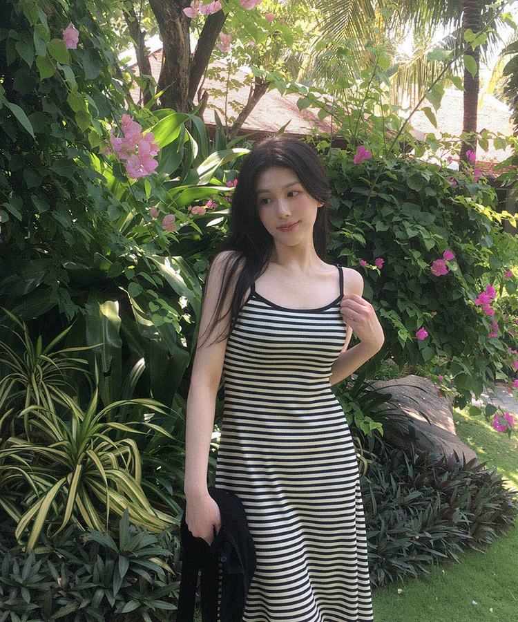 【カップ付き】キャミソールロングスリムワンピース STRIPE