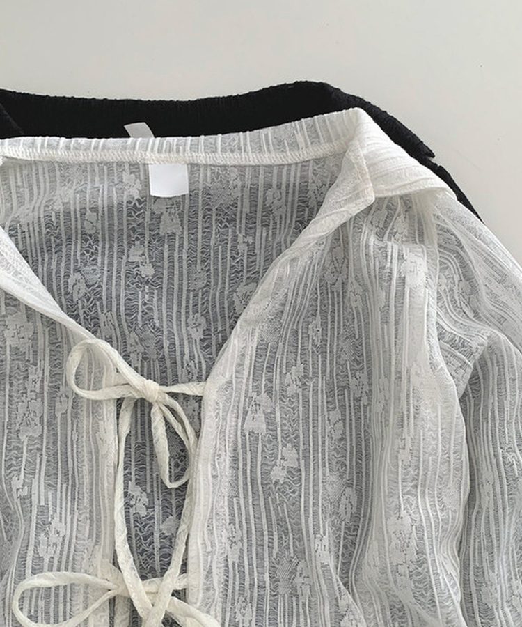 フラワーストラップシースルーブラウス