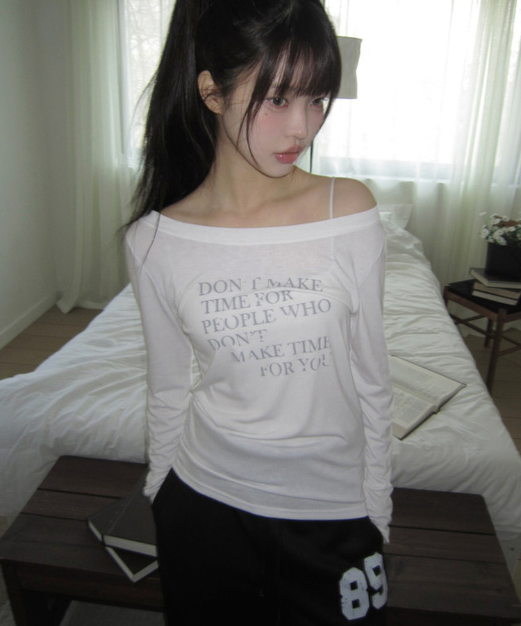 レタリングシースルーオフショルダー長袖Tシャツ IVORY