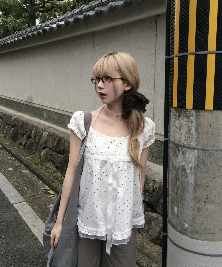【タイ付き】ドットリボンパフブラウス WHITE