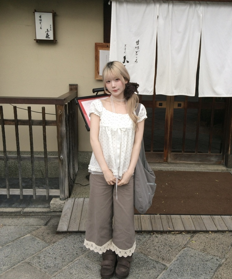 【タイ付き】ドットリボンパフブラウス WHITE