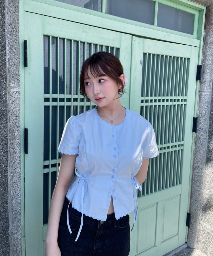 레이스 리본 블라우스 소라