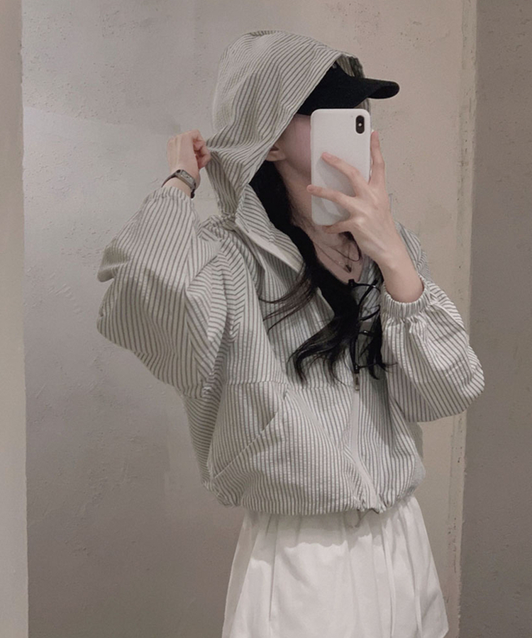 여름내내 살안타는 이유리틀 스트라이프 후드 집업 스트링 점퍼 아이보리