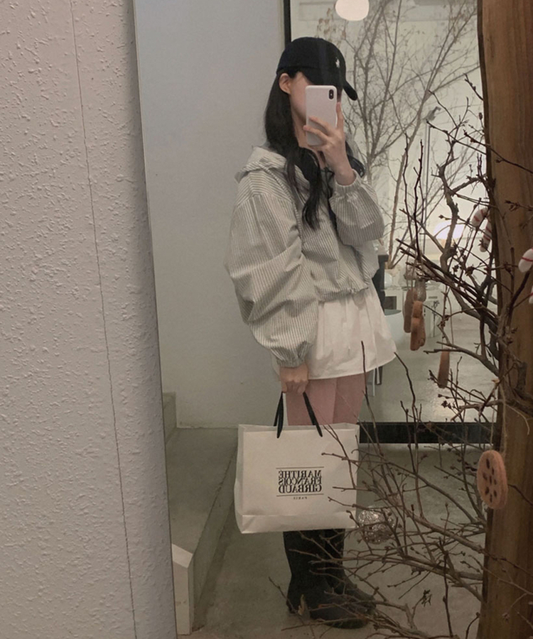 여름내내 살안타는 이유리틀 스트라이프 후드 집업 스트링 점퍼 아이보리