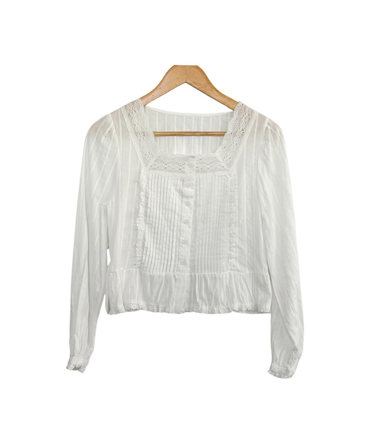 レースパフフリル長袖ブラウス