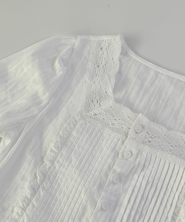 レースパフフリル長袖ブラウス