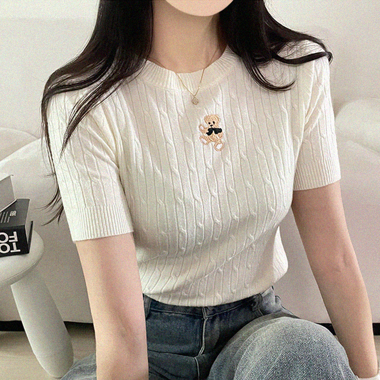 ベアーラウンドネックケーブル半袖ニット IVORY