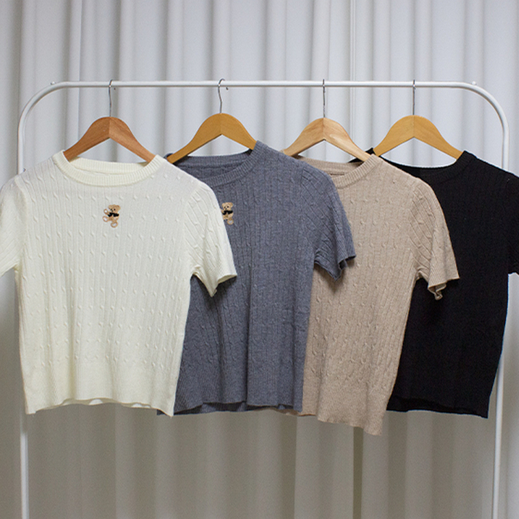 ベアーラウンドネックケーブル半袖ニット