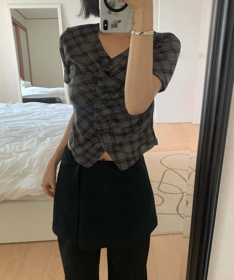 シャーリングフリルチェック半袖Tシャツ CHARCOAL