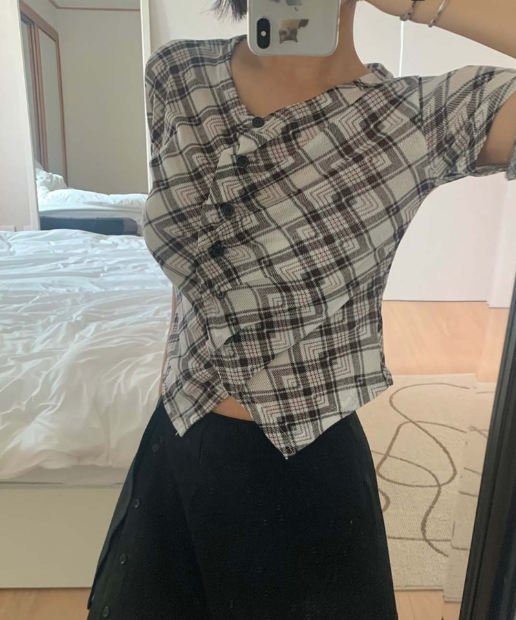 シャーリングフリルチェック半袖Tシャツ IVORY