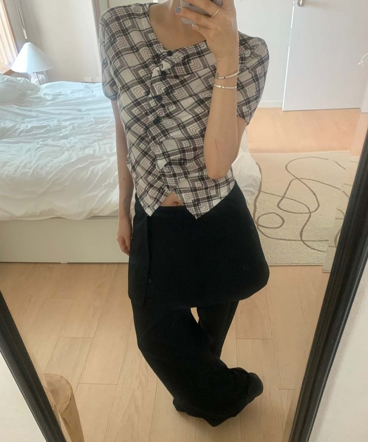 シャーリングフリルチェック半袖Tシャツ IVORY