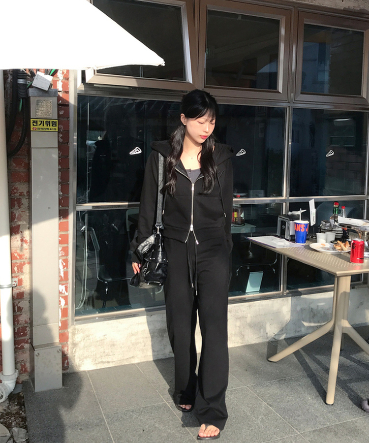 シンプルボタンストラップキャミソール CHARCOAL