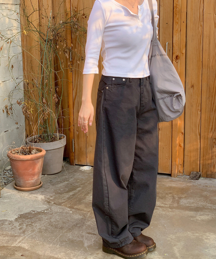 アイレットカーブドコットンパンツ CHARCOAL