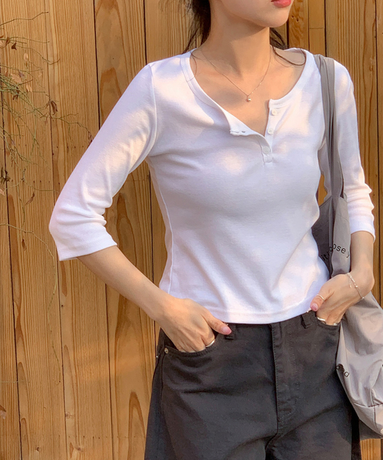 ヘンリーネックボタン7分Tシャツ IVORY