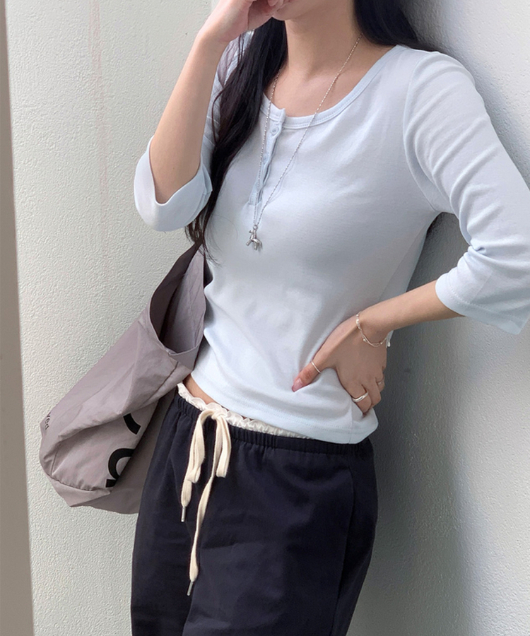 ヘンリーネックボタン7分Tシャツ SKY BLUE