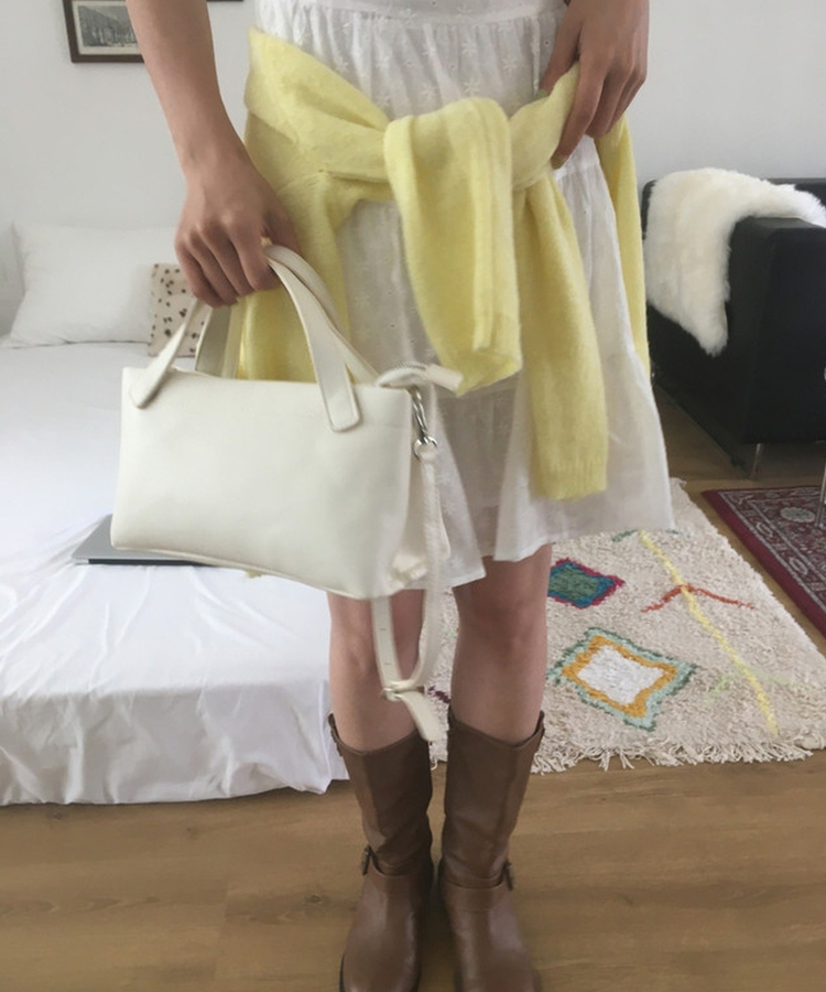 パフフラワーパンチングミディワンピース WHITE