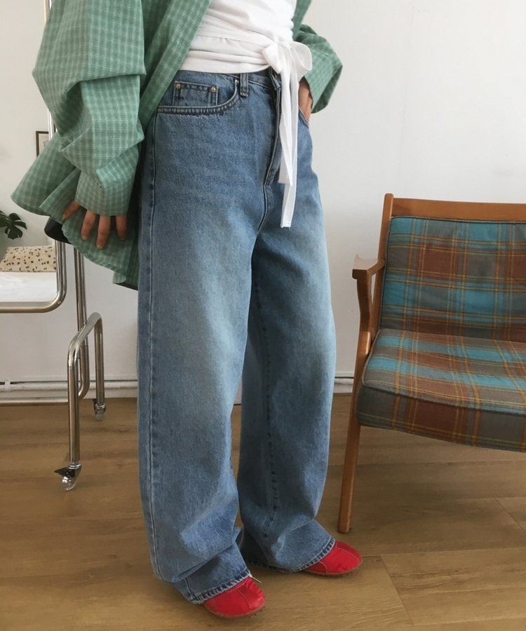 クラシックセミストレートデニムパンツ BLUE