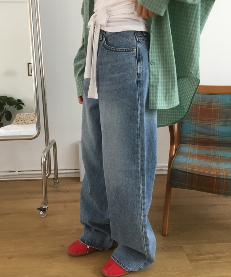 クラシックセミストレートデニムパンツ BLUE