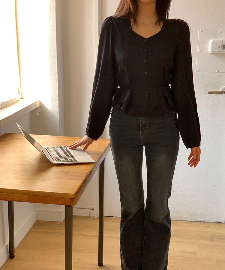 フェミニンフリルブラウス BLACK