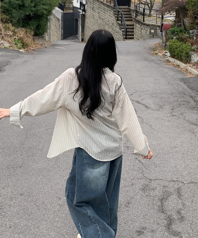 ルーズフィットストライプシャツ BEIGE