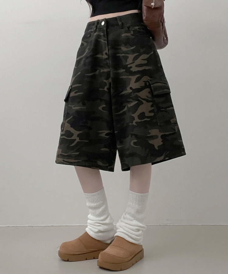 カモフラ柄カーゴポケットバミューダパンツ KHAKI
